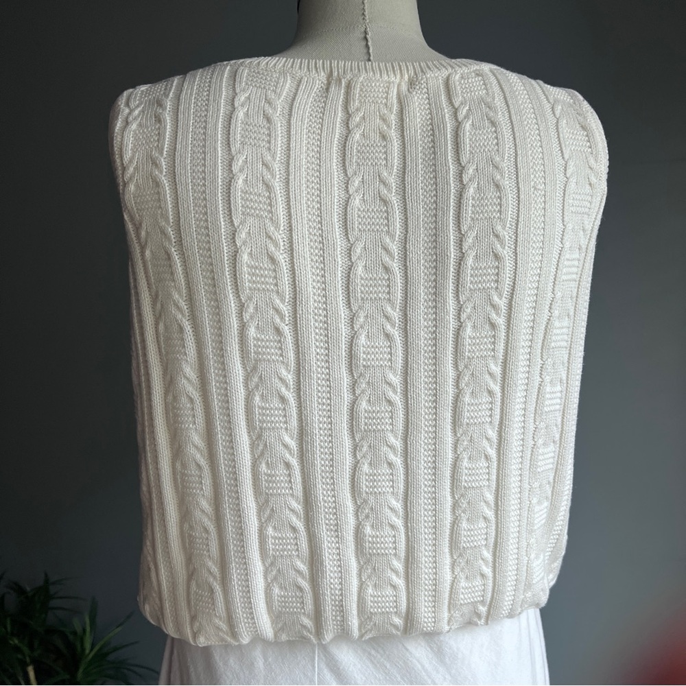 Jones New York Winter White Cable Knit Sweater Size Medium - Picture 3 of 4